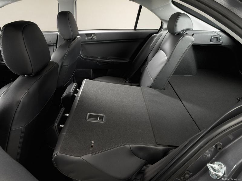 Illustration for article titled 2010 Mitsubishi Lancer Sportback Coming To America, Five-Door Style